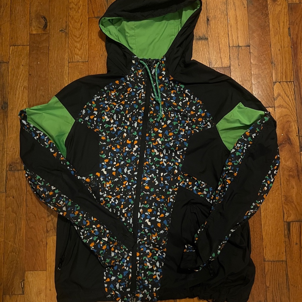 Nike windbreaker pinwheel M